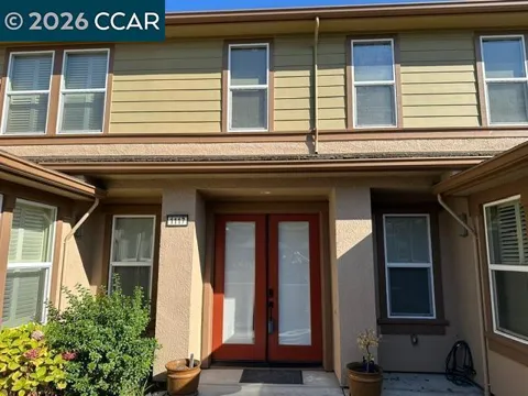 1117 Azuar Ave