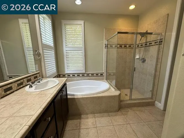 1117 Azuar Ave Vallejo, CA 94592