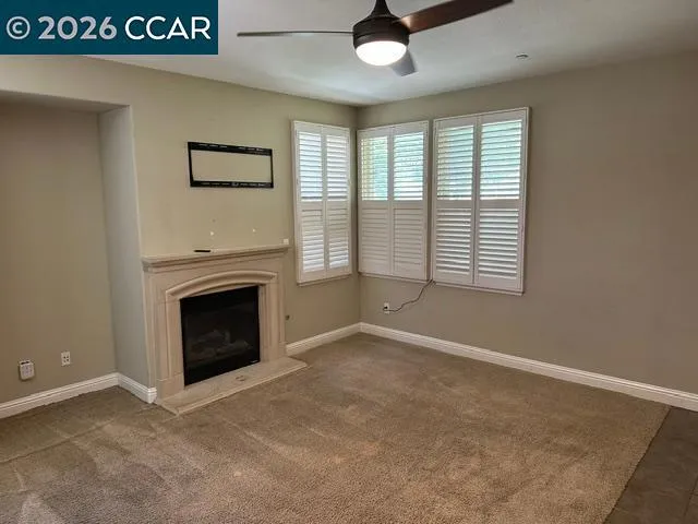 1117 Azuar Ave Vallejo, CA 94592