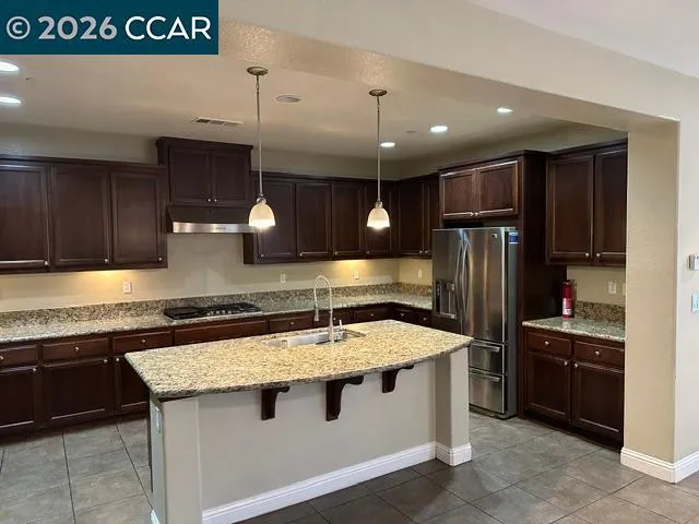 1117 Azuar Ave Vallejo, CA 94592