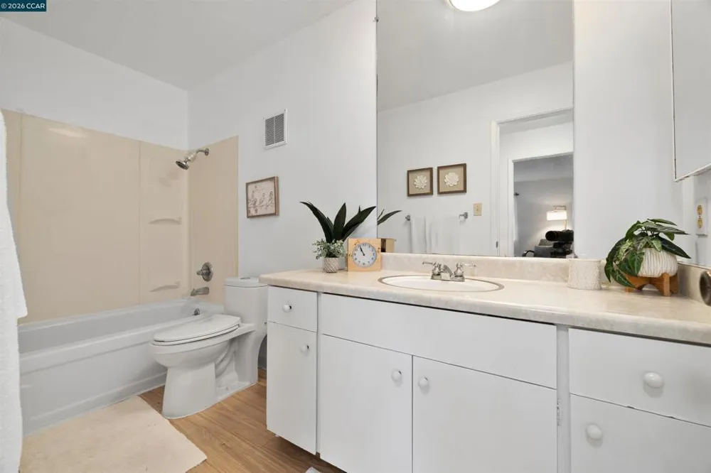 101 Kinross Dr #9 Walnut Creek, CA 94598