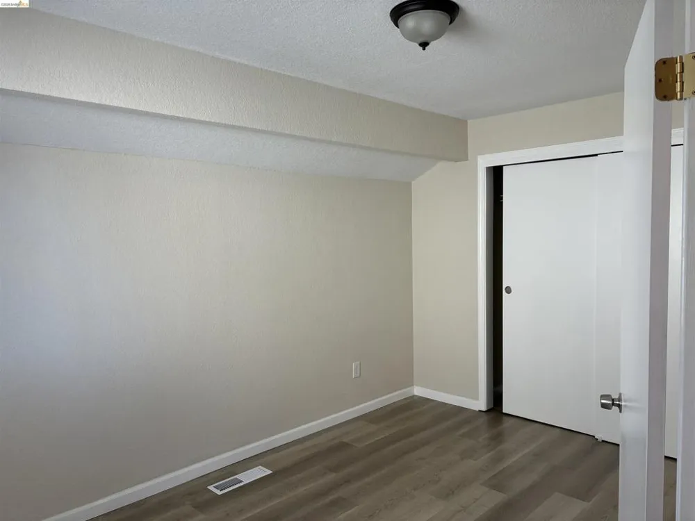 239 ALMONDTREE LN Oakley, CA 94561