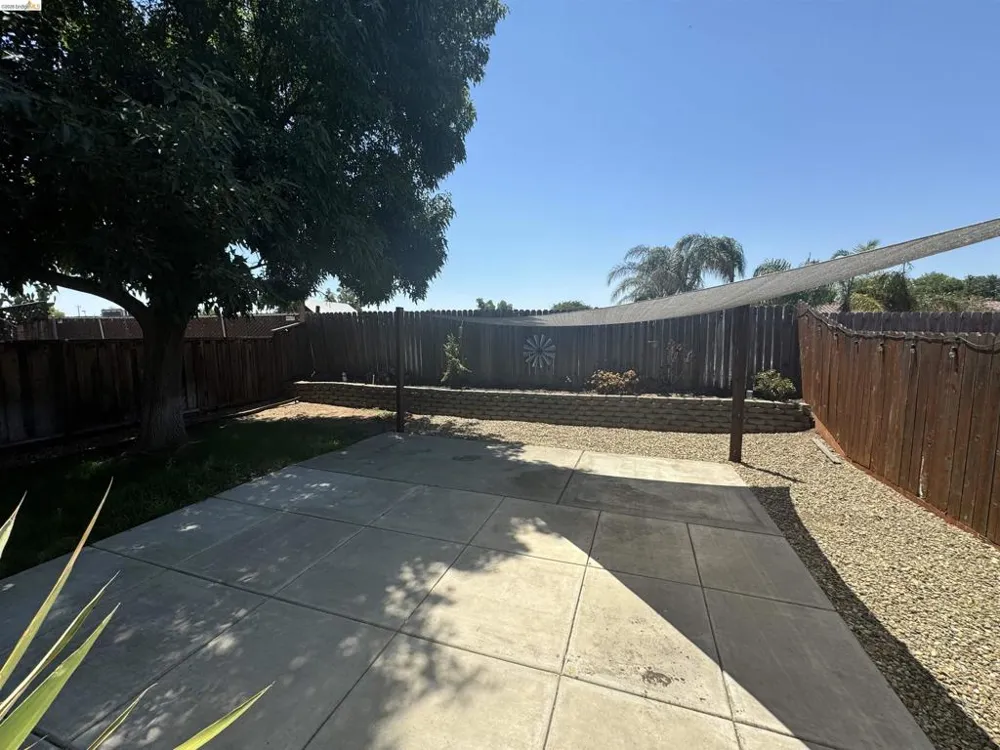 239 ALMONDTREE LN Oakley, CA 94561