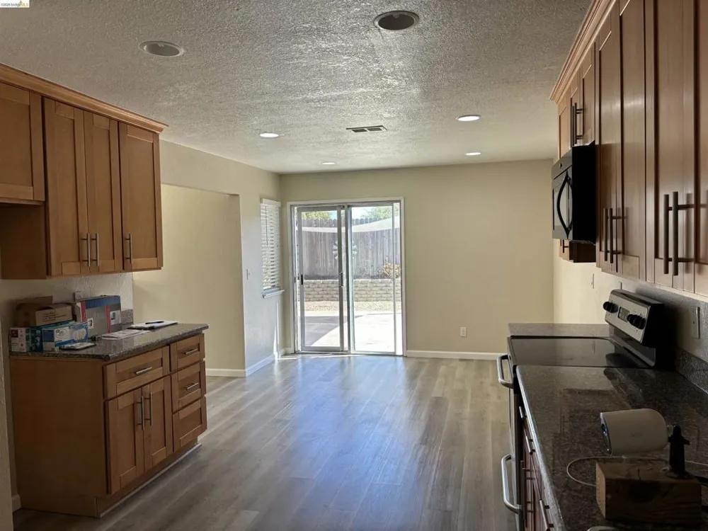 239 ALMONDTREE LN Oakley, CA 94561