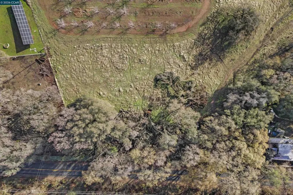 1 Pacific Heights Oroville, CA 95965
