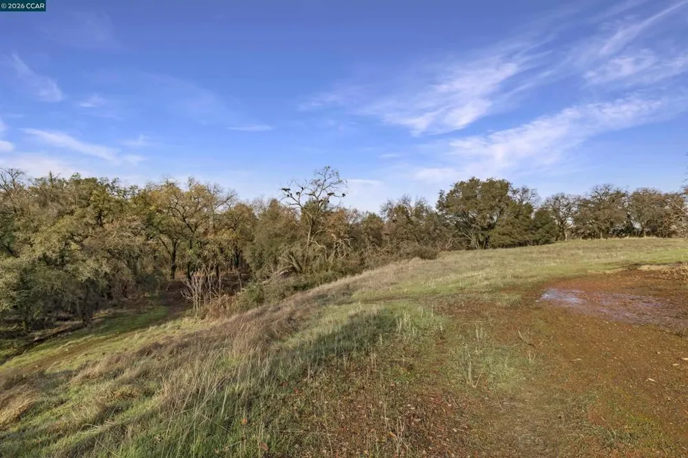 1 Pacific Heights Oroville, CA 95965