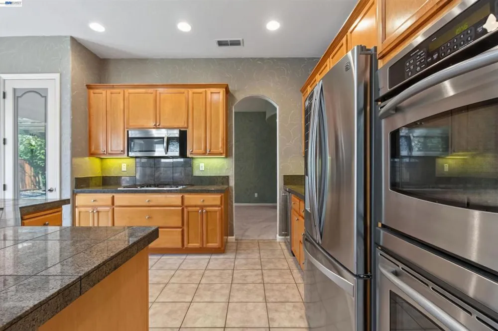 2243 Winchester Loop Discovery Bay, CA 94505