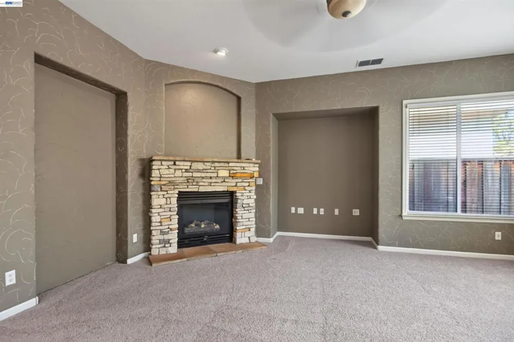 2243 Winchester Loop Discovery Bay, CA 94505