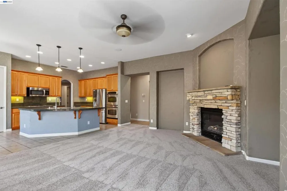 2243 Winchester Loop Discovery Bay, CA 94505