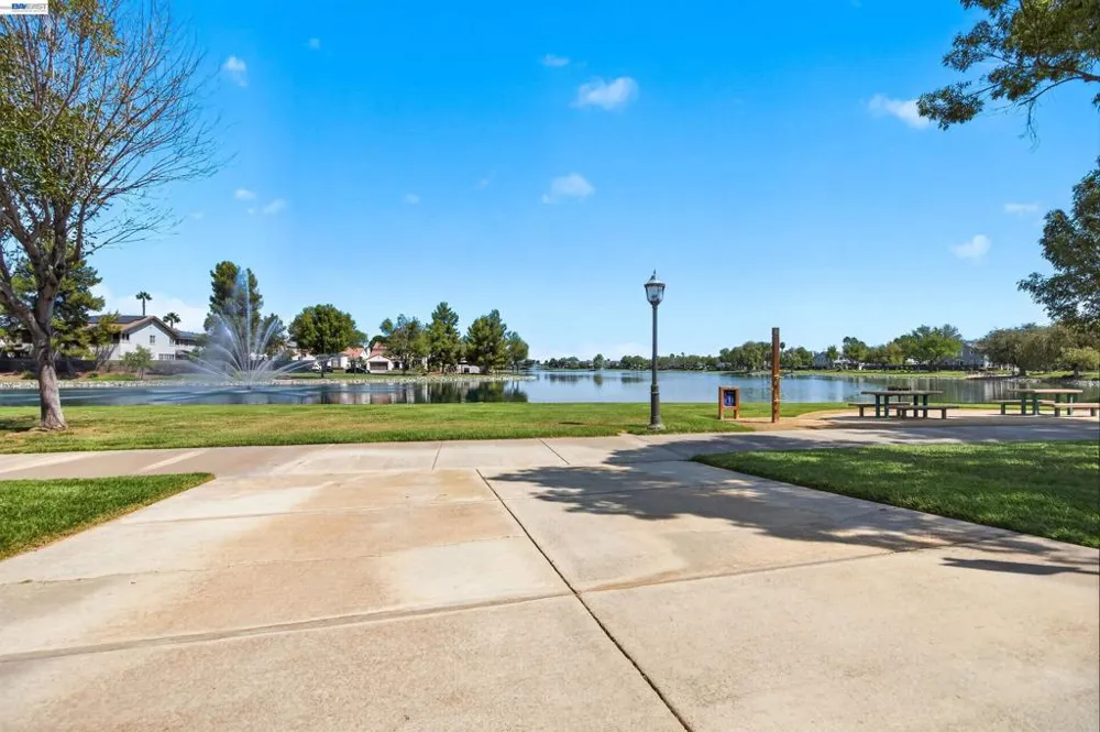 2243 Winchester Loop Discovery Bay, CA 94505