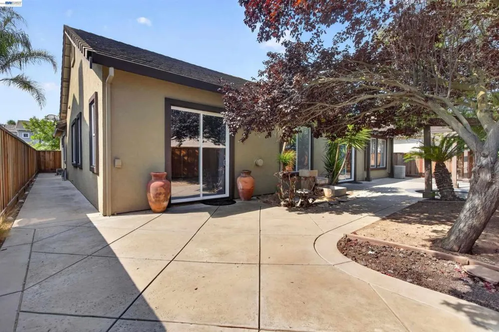 2243 Winchester Loop Discovery Bay, CA 94505
