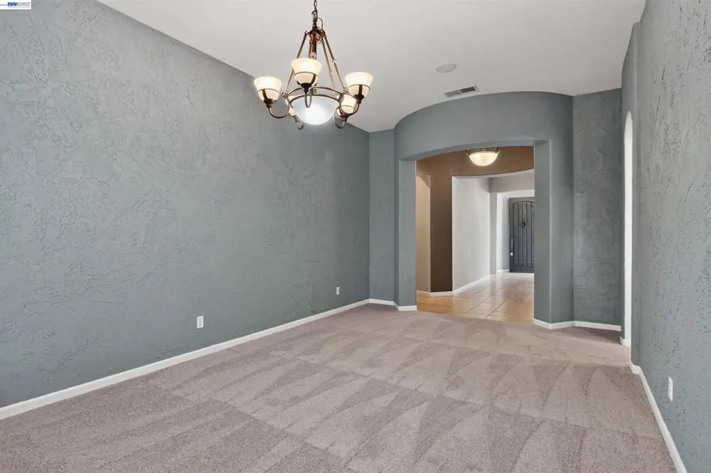 2243 Winchester Loop Discovery Bay, CA 94505