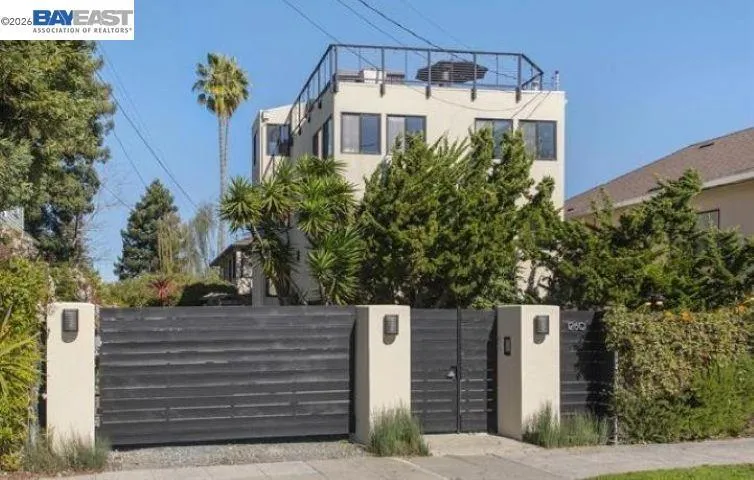 1260 63rd Emeryville, CA 94608