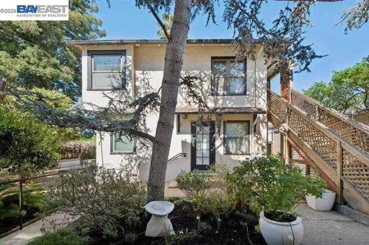 1260 63rd Emeryville, CA 94608