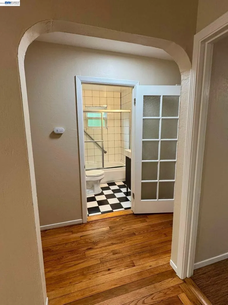 1260 63rd Emeryville, CA 94608
