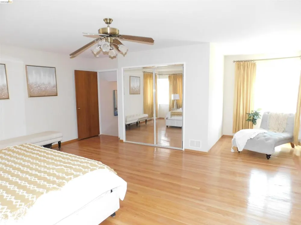 3086 Middleton St Oakland, CA 94605