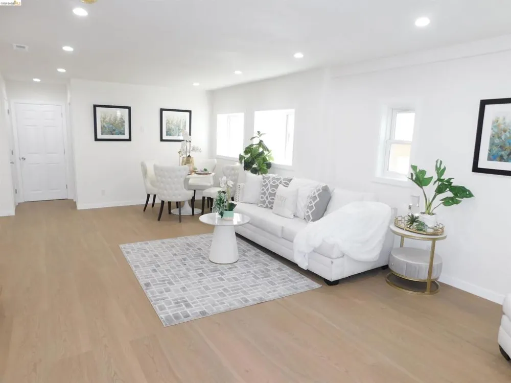 3086 Middleton St Oakland, CA 94605