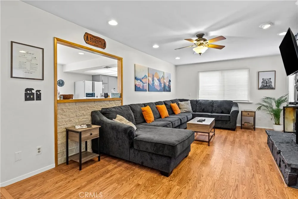 1018 Anita Big Bear City, CA 92314
