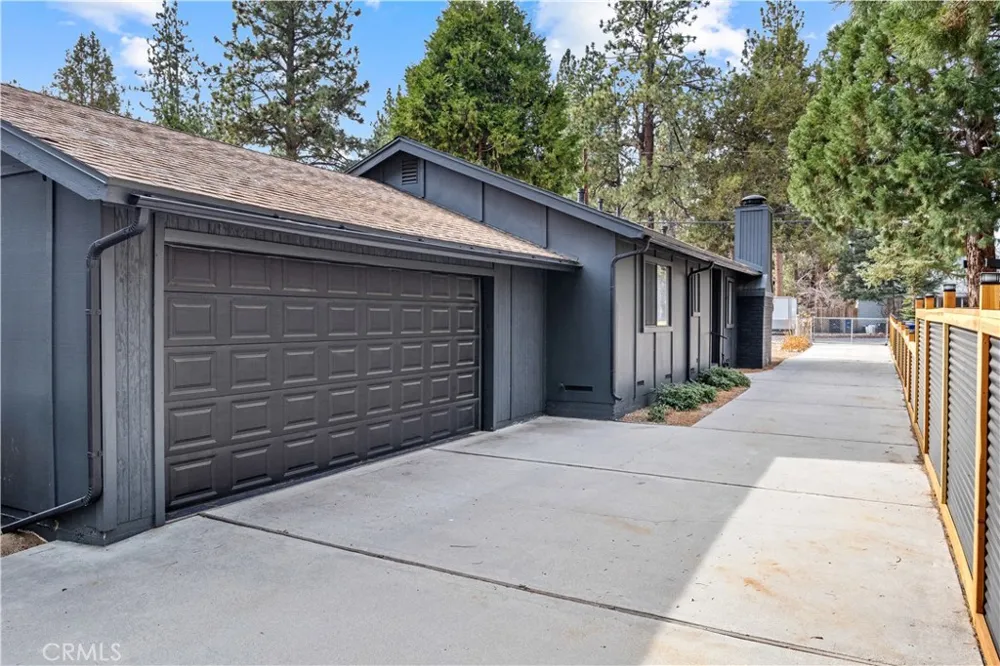 1018 Anita Big Bear City, CA 92314