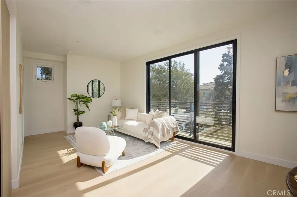 1025 La Cadena Avenue #A Arcadia, CA 91007