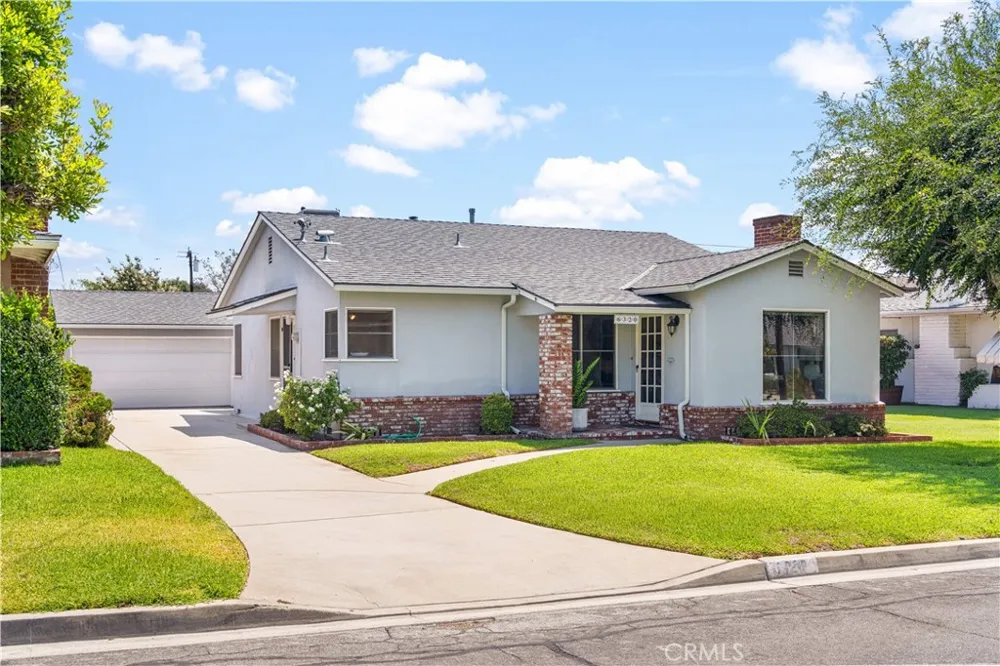 6320 Salter Avenue Temple City, CA 91780