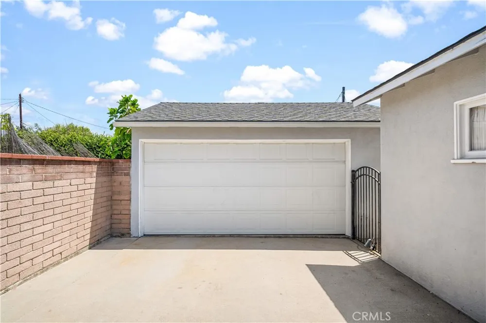 6320 Salter Avenue Temple City, CA 91780