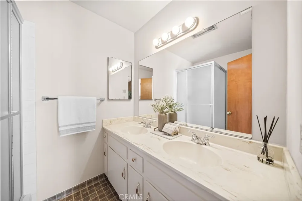 6320 Salter Avenue Temple City, CA 91780