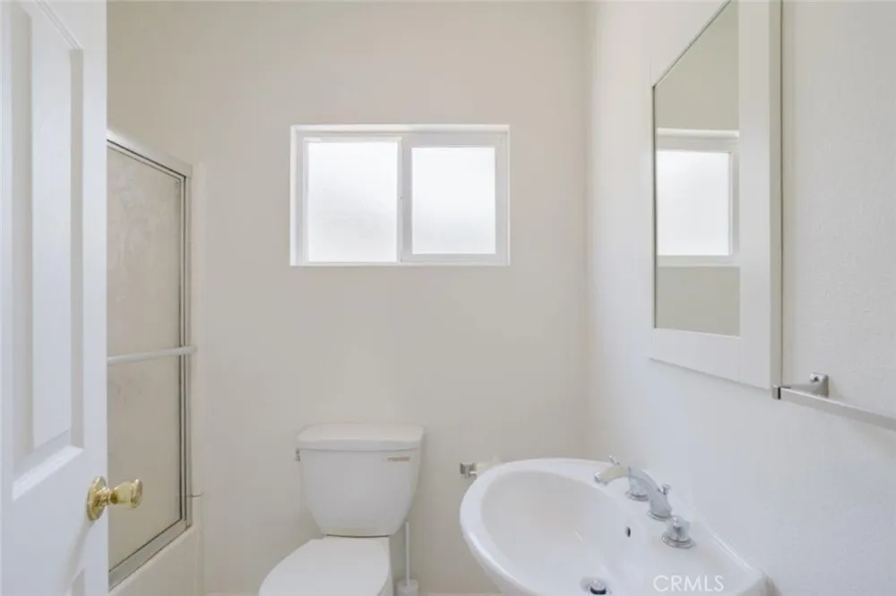 616 S Canyon Monrovia, CA 91016
