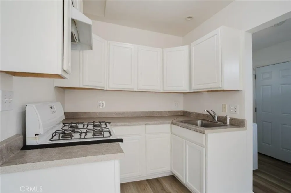 616 S Canyon Monrovia, CA 91016