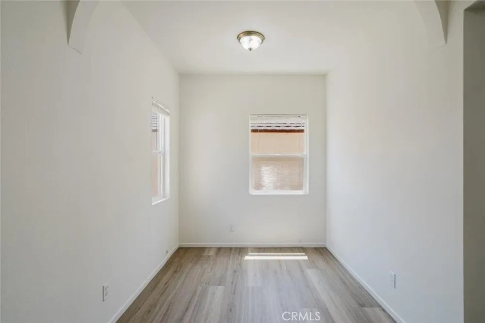 616 S Canyon Monrovia, CA 91016