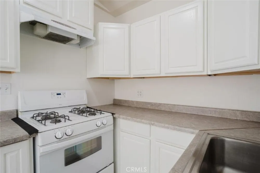 616 S Canyon Monrovia, CA 91016