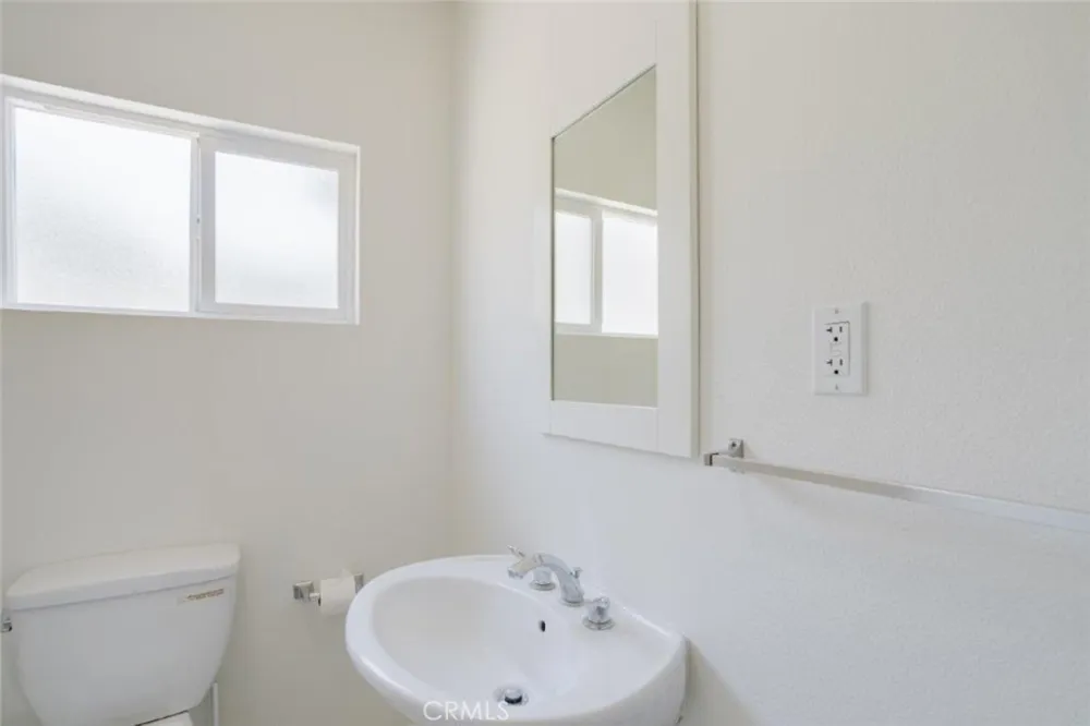 616 S Canyon Monrovia, CA 91016