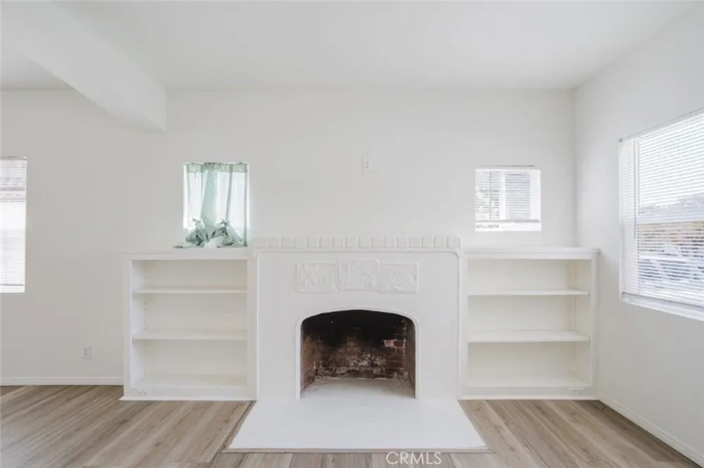 616 S Canyon Monrovia, CA 91016