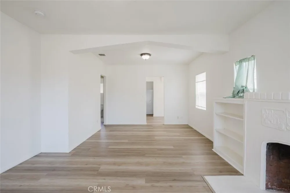 616 S Canyon Monrovia, CA 91016