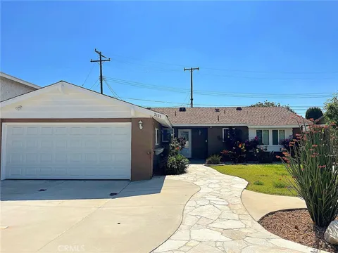 2125 Edmore