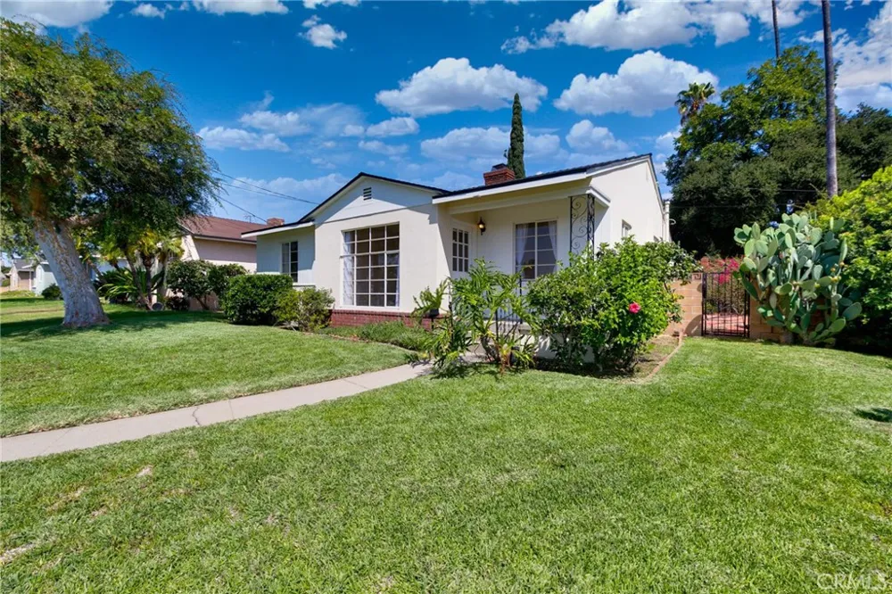 8925 Youngdale San Gabriel, CA 91775