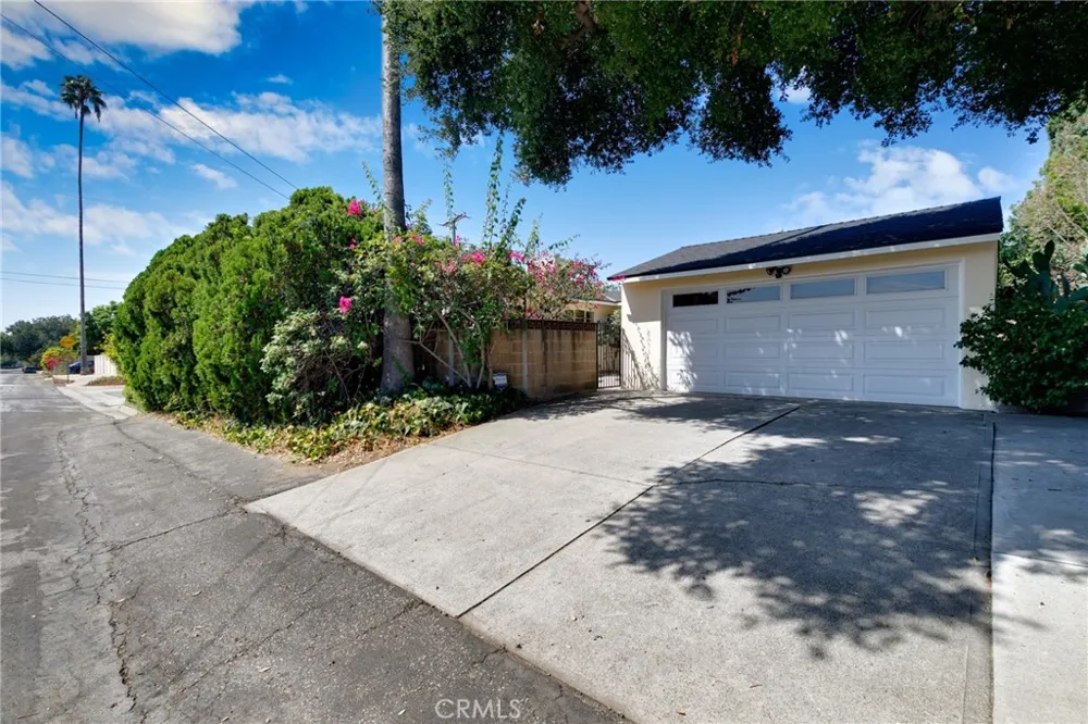 8925 Youngdale San Gabriel, CA 91775