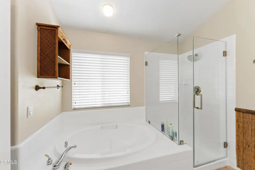 764 Saratoga Avenue Ventura, CA 93003