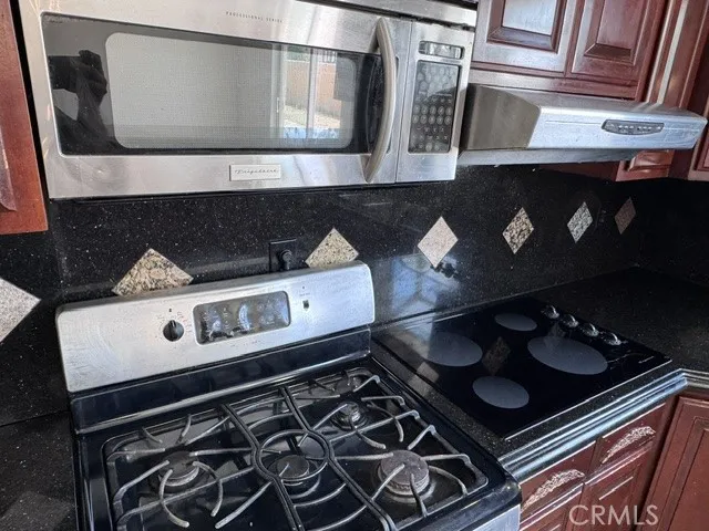 37224 105th Street E Littlerock, CA 93543