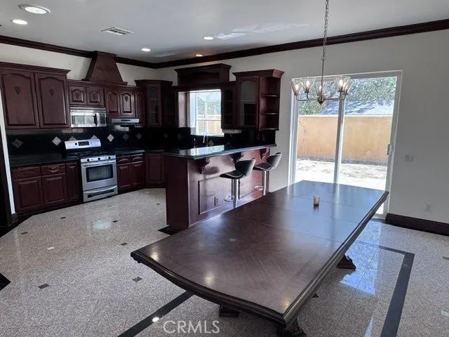 37224 105th Street E Littlerock, CA 93543