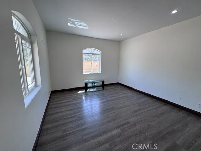 37224 105th Street E Littlerock, CA 93543