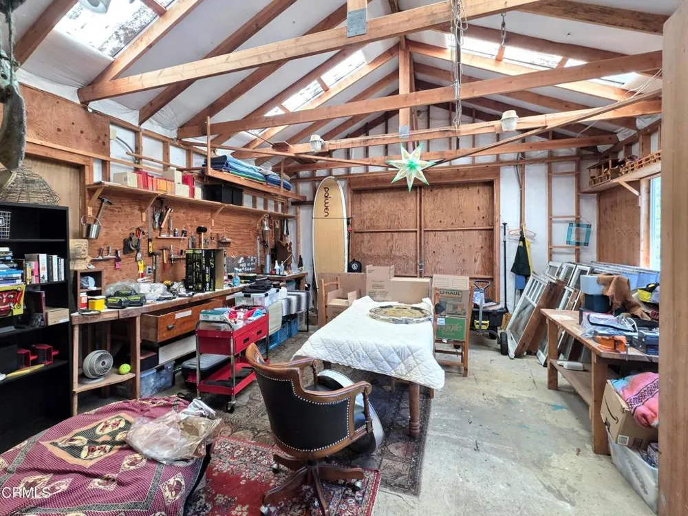 6951 Road 18 Little River, CA 95456
