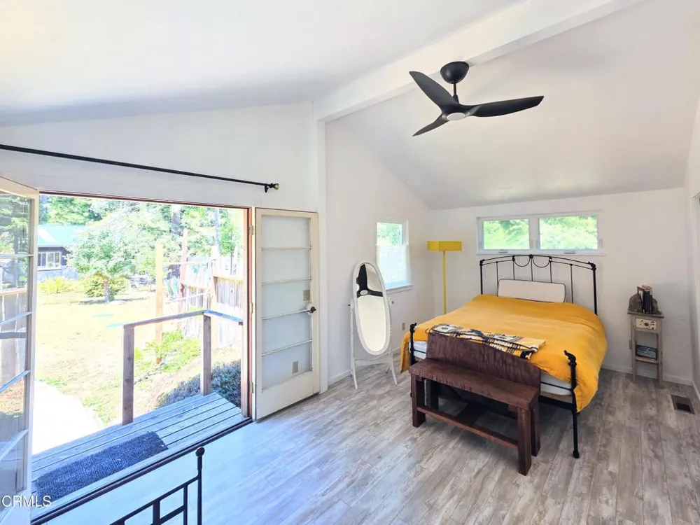 6951 Road 18 Little River, CA 95456