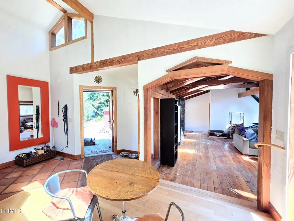 6951 Road 18 Little River, CA 95456