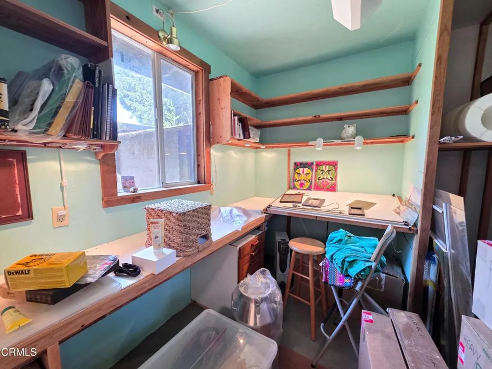 6951 Road 18 Little River, CA 95456