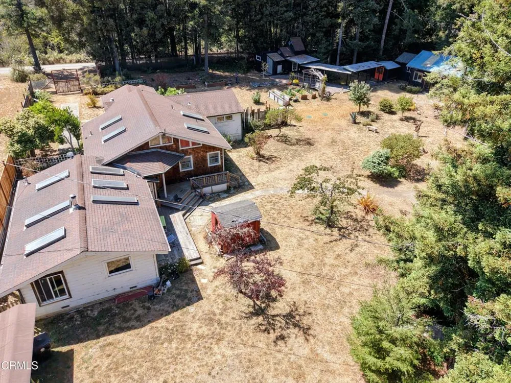 6951 Road 18 Little River, CA 95456