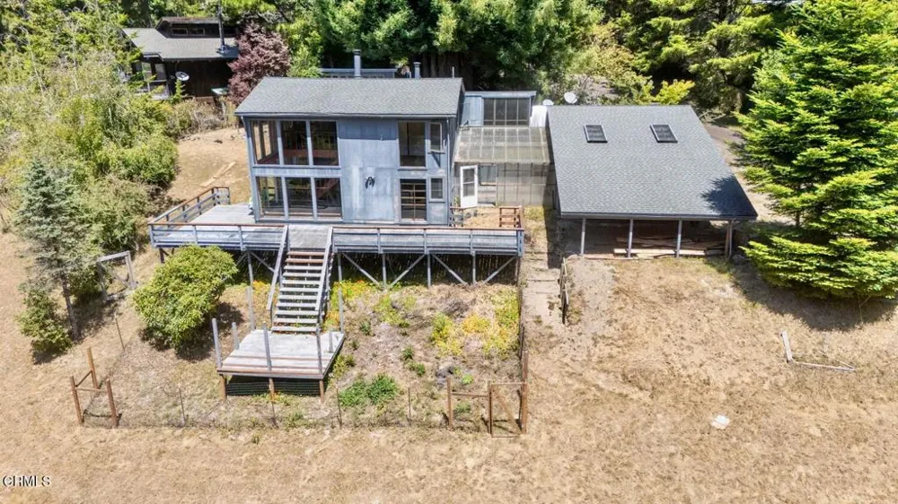 26361 Blueberry Hill Road Fort Bragg, CA 95437