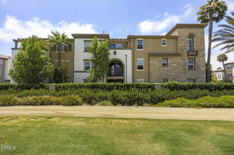 208 Riverdale Court #702