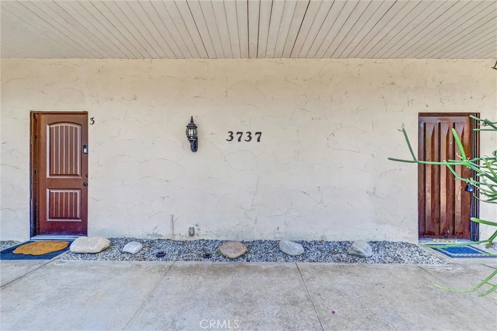 3737 E Calle De Carlos Palm Springs, CA 92264