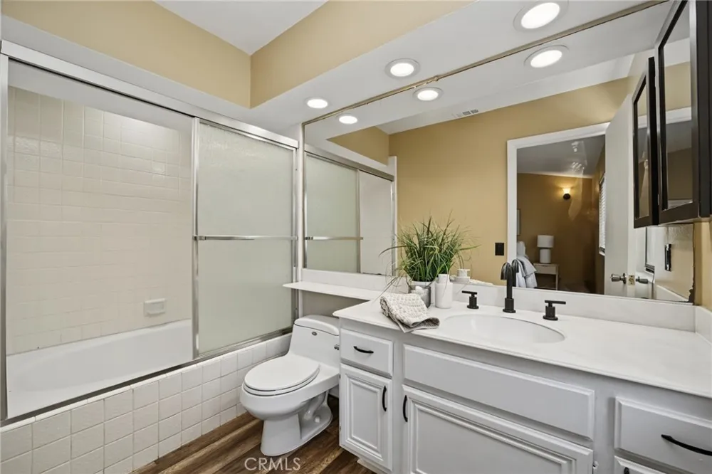 3 Saddlewood Pomona, CA 91766
